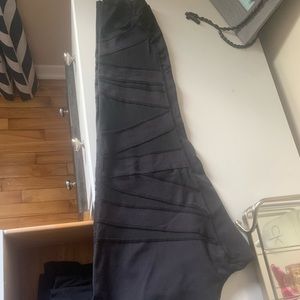 Mesh across the front leg LULU’S